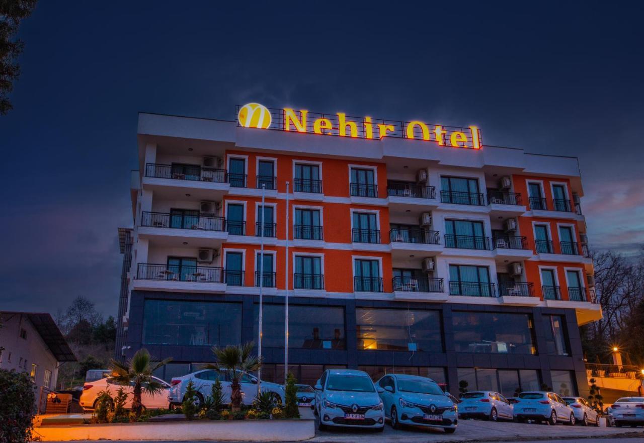 Pelitli  Nehir Otel מראה חיצוני תמונה