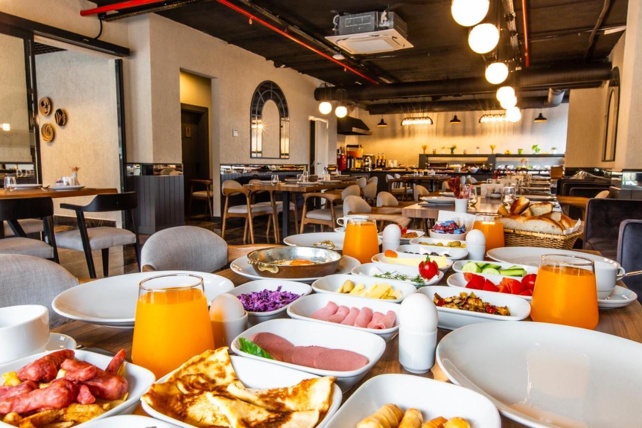 Pelitli  Nehir Otel מראה חיצוני תמונה